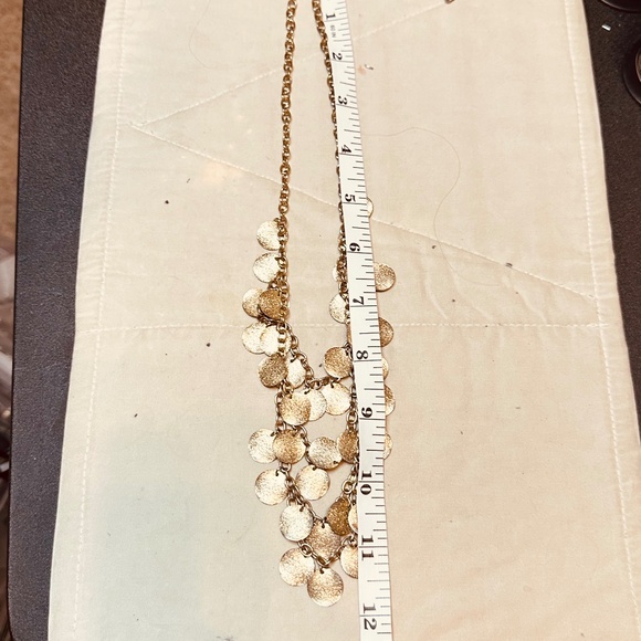 Gold Tone 4 Strand Layered Bib Necklace w/Several Round Discs per Layer - Picture 4 of 10